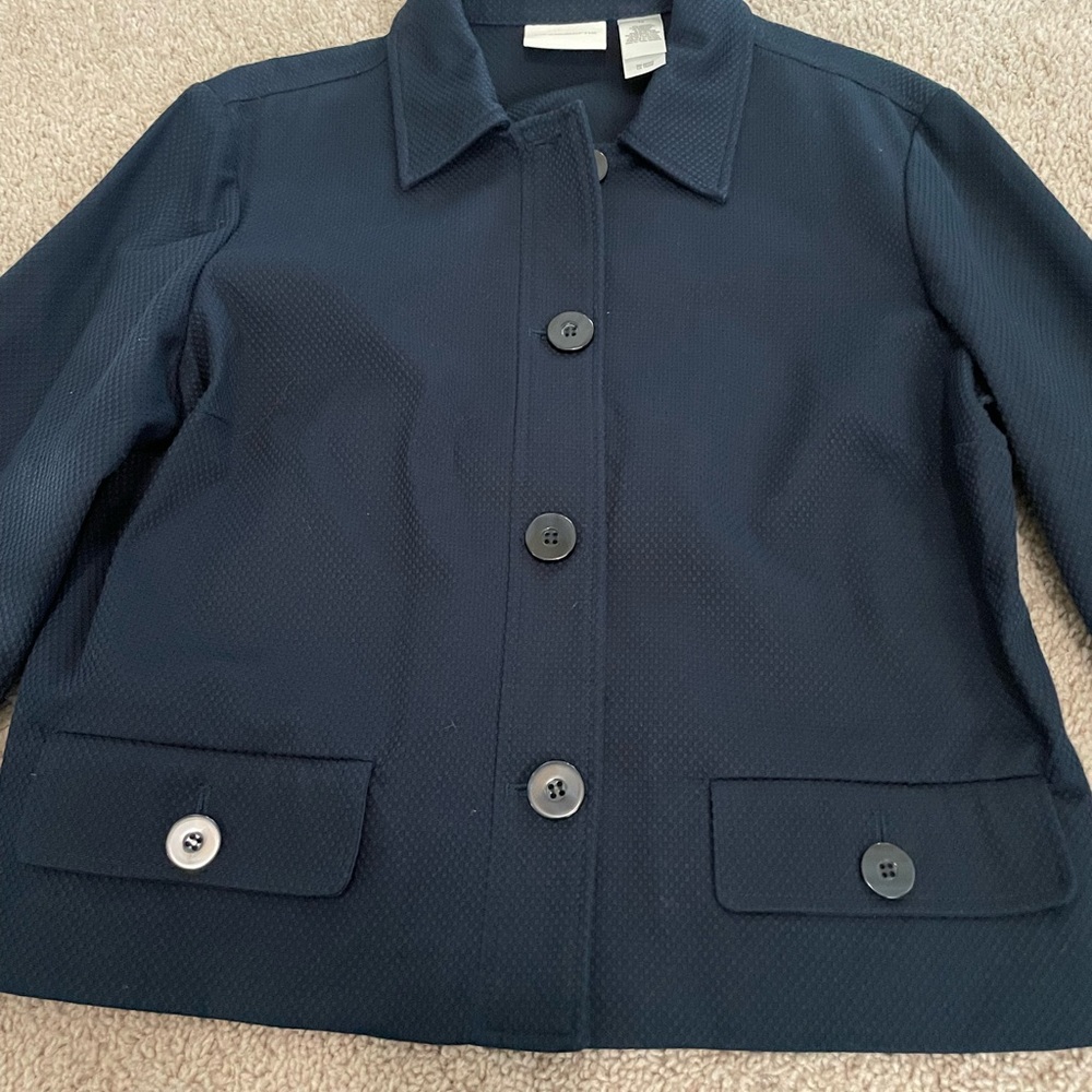 Liz Claiborne navy blue professional blazer long sleeve w/little pocket in front